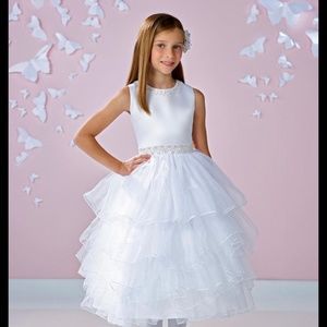 White satin layered dress